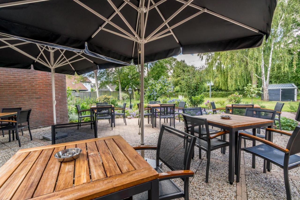 Hotel-Restaurant Van Der Weijde Noordgouwe Exterior photo