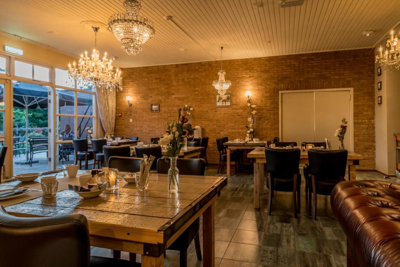 Hotel-Restaurant Van Der Weijde Noordgouwe Exterior photo